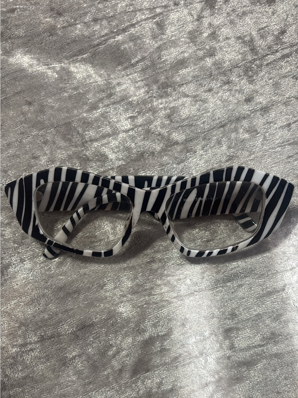 Black & White Striped Cat-Eye Women's Glasses
